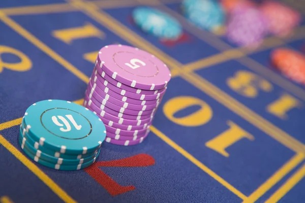 deragon777 Real Croupier Interaction